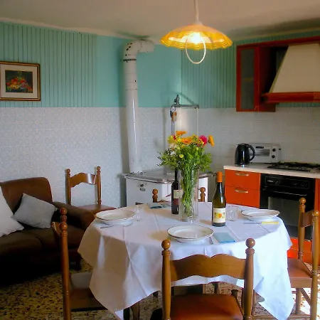 別荘 Cascina Tra I Vigneti A