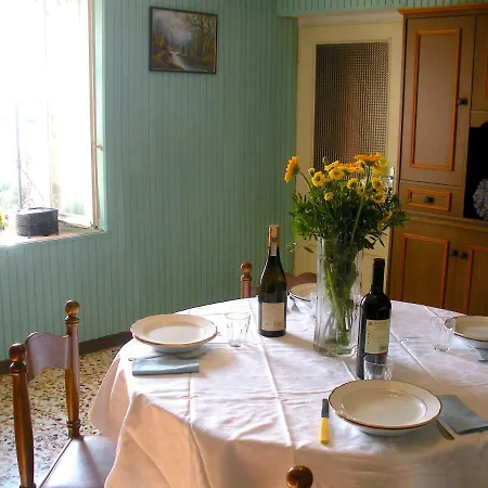 Cascina Tra I Vigneti A Дом отдыха